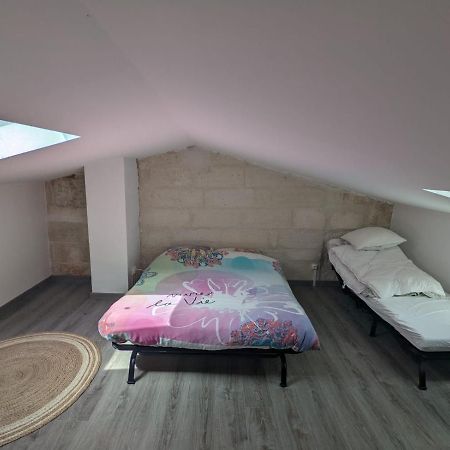 Loft Spacieux Au Coeur Des Remparts D'Aigues-Mortes Exteriör bild