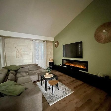 Loft Spacieux Au Coeur Des Remparts D'Aigues-Mortes Exteriör bild