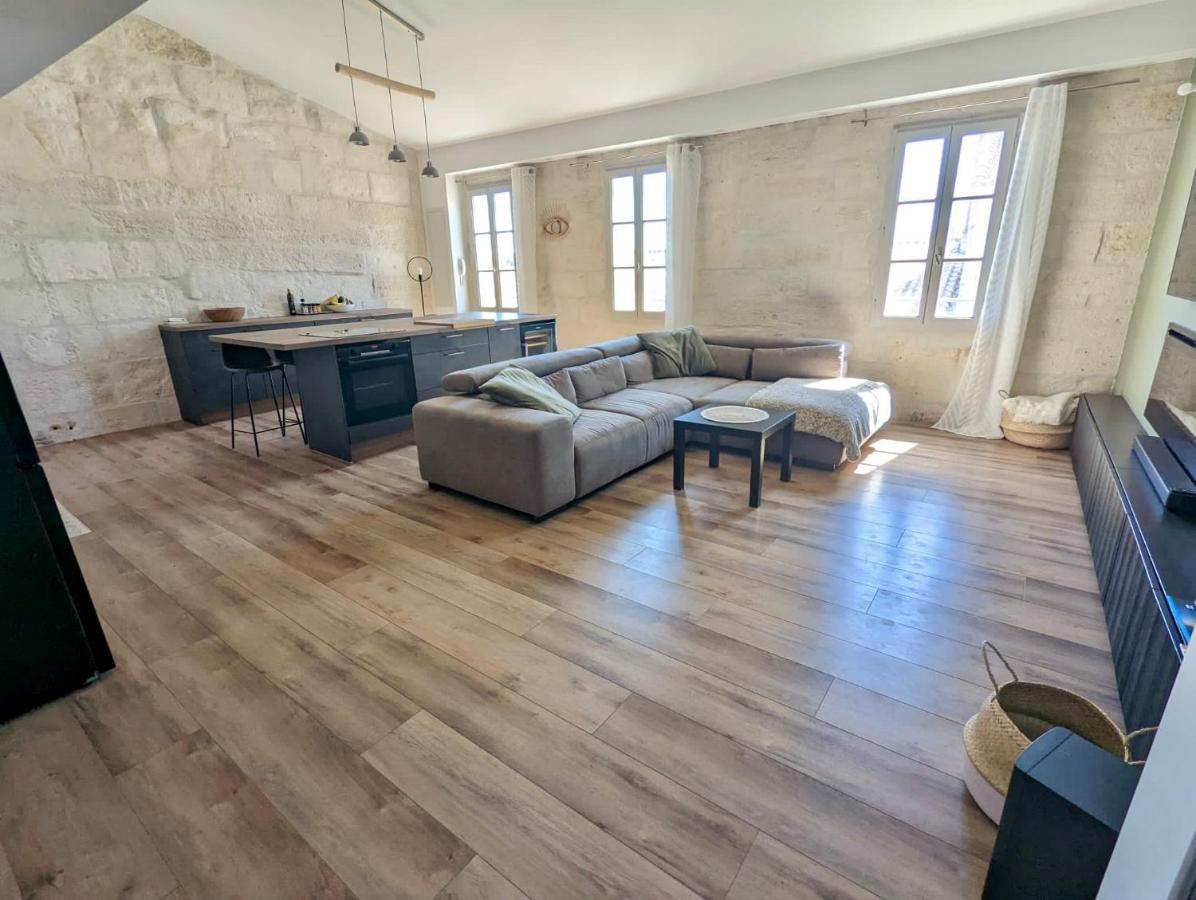 Loft Spacieux Au Coeur Des Remparts D'Aigues-Mortes Exteriör bild